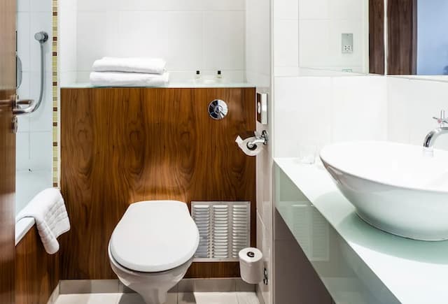 倫敦卡姆登洛克假日飯店 - IHG 旗下飯店-標準客房, 1 張加大雙人床 (Lock View)-7