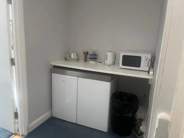 アトラス ホステル-ベーシック ルーム ベッド (複数台) エンスイート-9