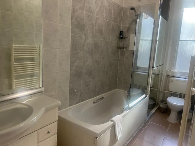 アトラス ホステル-ベーシック ルーム ベッド (複数台) エンスイート-10