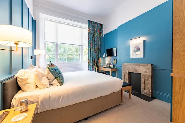 古迪納夫梅克倫布赫廣場酒店-高級客房, 1 張特大雙人床, 花園景-6