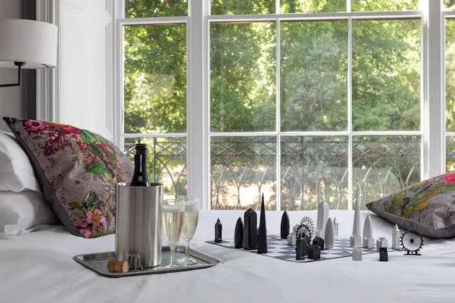 古迪納夫梅克倫布赫廣場酒店-高級客房, 1 張特大雙人床, 花園景-2