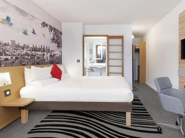 ノボテル ロンドン エクセル-スーペリア ルーム クイーンベッド 1 台ソファーベッド付き-5