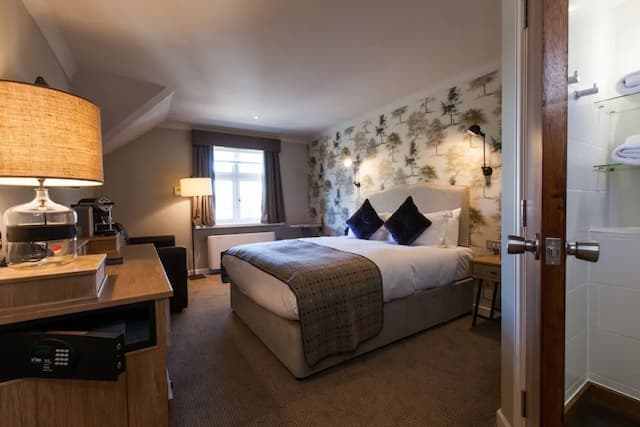 白鹿飯店-家庭客房-1