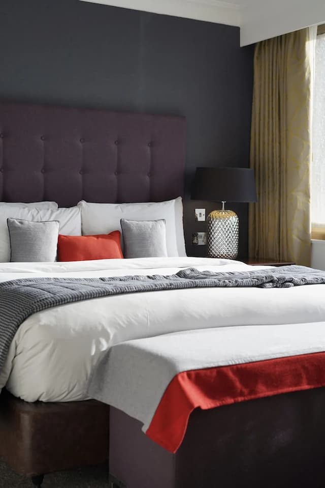 ルネッサンス ロンドン ヒースロー ホテル-エグゼクティブ スイート クイーンベッド 1 台-9