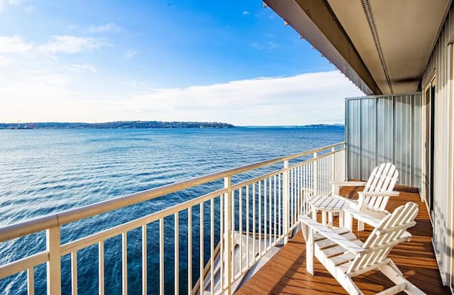 ザ エッジウォーター ホテル-スーペリア ルーム バルコニー (Over Water Balcony)-12