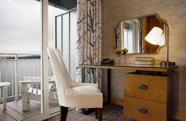 ザ エッジウォーター ホテル-スーペリア ルーム バルコニー (Over Water Balcony)-13