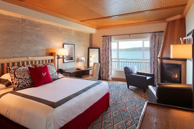 ザ エッジウォーター ホテル-エグゼクティブ スイート (Over Water)-1