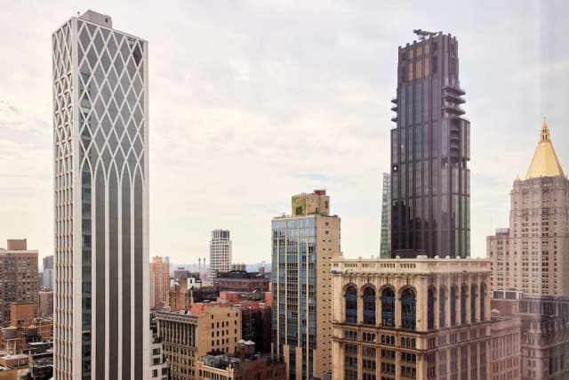 Arlo NoMad-Room, 1 King Bed (Sky)-7