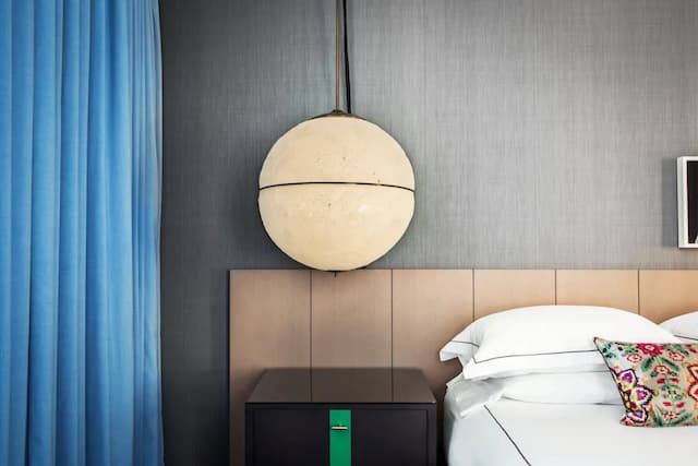 キンプトン グレイ ホテル バイ IHG-プレミアム ルーム キングベッド 1 台 (Deep Soaking Tub)-4