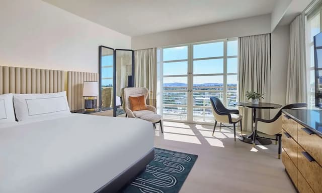 比華利山卡米奧酒店-特級客房, 1 張特大雙人床, 露台 (Beverly Hills)-5