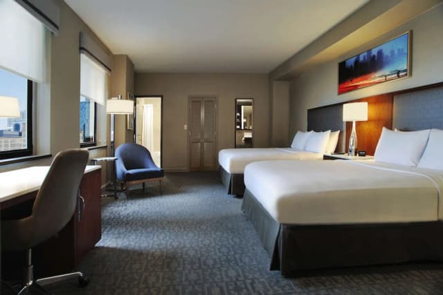 Hilton Chicago-Room, 2 Double Beds, 2 Bathrooms-1
