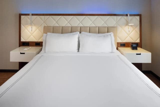 EVEN Hotel New York - Midtown East by IHG-Standard Room-1