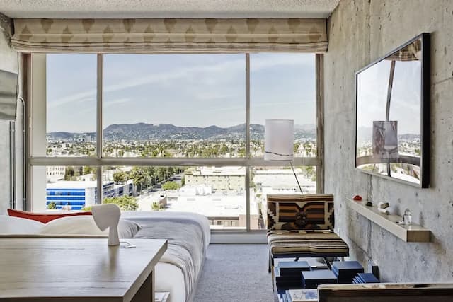 嵐酒店-客房, 1 張特大雙人床 (Hollywood Hills View King)-1