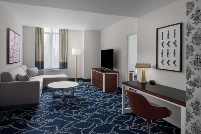 ヒルトン ブルックリン ニューヨーク-スイート キングベッド 1 台 禁煙-1