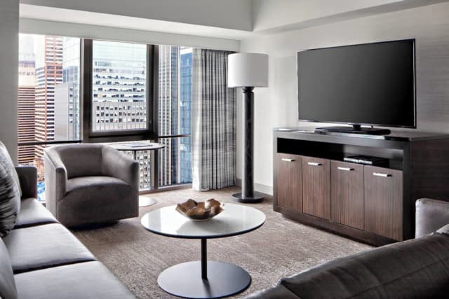 New York Marriott Marquis-Deluxe Suite, 1 Bedroom (1 King Bed, Sofa Bed)-1