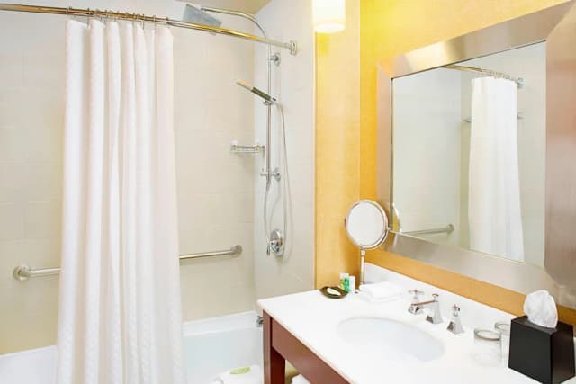 芝加哥北岸威斯汀飯店-傳統客房, 2 張加大雙人床 (Mobility Accessible, Tub)-4