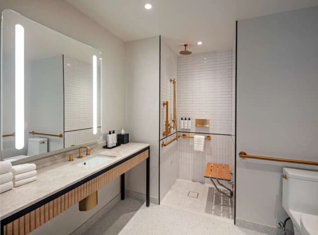 紐約時代廣場 Tempo by Hilton 飯店-客房, 2 張加大雙人床 (3x3 Shower)-2