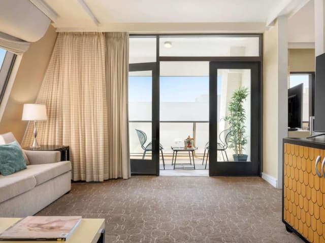 Sofitel LA at Beverly Hills-套房, 1 张特大床 (Beverly Boulevard View)-6