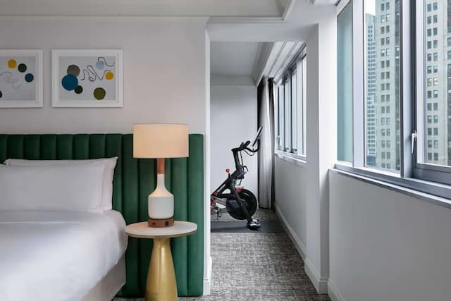 The Royal Sonesta Chicago Downtown-Junior Suite, 1 King Bed (Fitness)-2
