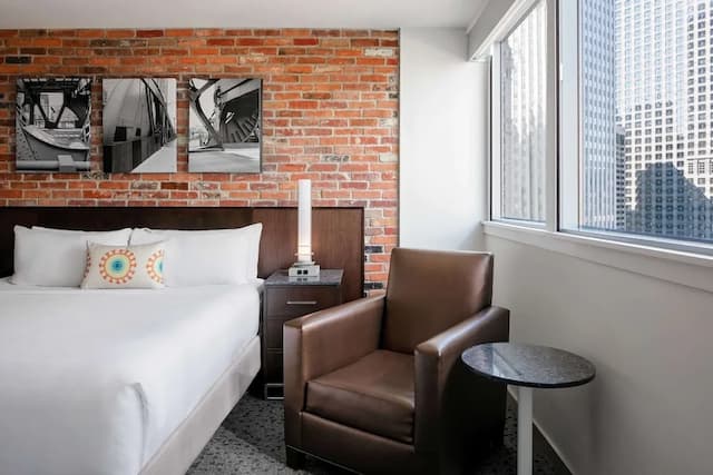 The Royal Sonesta Chicago Downtown-Superior Suite, 1 King Bed (LaSalle)-1