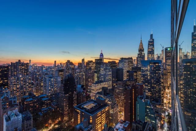 Millennium Hilton New York One UN Plaza-2 Bedroom Suite with 1 King Bed, 1 Queen Bed-1