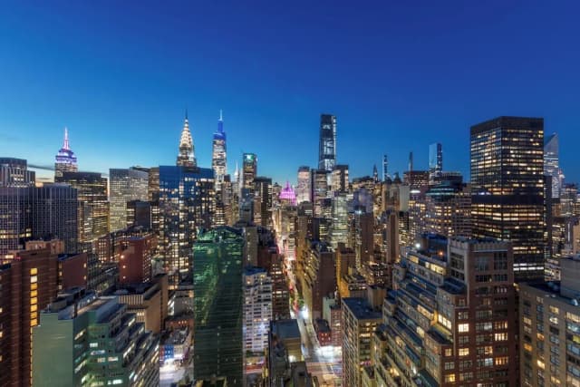 Millennium Hilton New York One UN Plaza-Presidential Suite, 2 Bedrooms-2