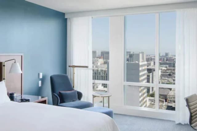 舊金山洲際飯店 - IHG 旗下飯店-尊榮客房, 1 張特大雙人床, 可使用俱樂部酒廊-3