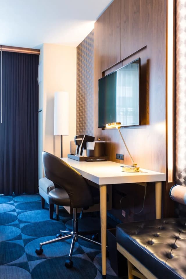 Crowne Plaza HY36 Midtown Manhattan by IHG-Standard Room-4