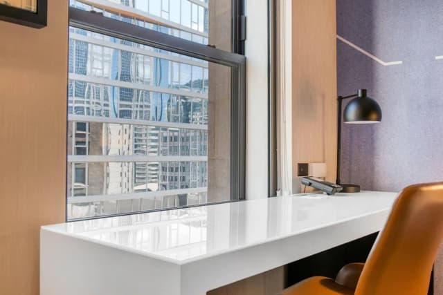 Cambria Hotel Chicago Loop - Theatre District-Standard Room, 1 King Bed, Non Smoking-9