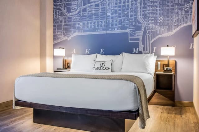 Cambria Hotel Chicago Loop - Theatre District-Standard Room, 1 King Bed, Non Smoking-3