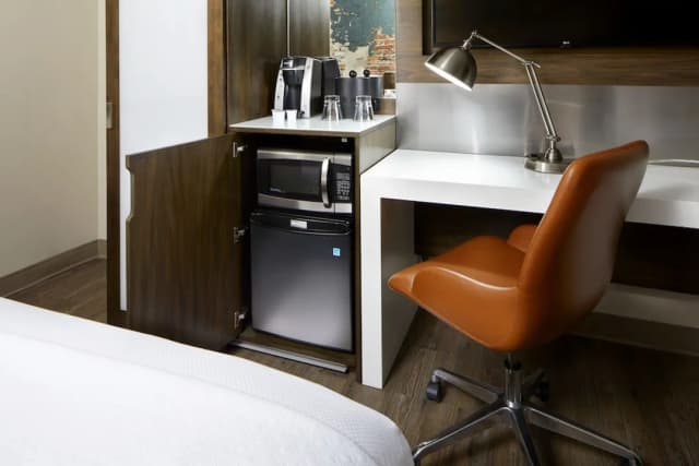 Cambria Hotel Chicago Loop - Theatre District-Standard Room, 2 Queen Beds, Non Smoking-2