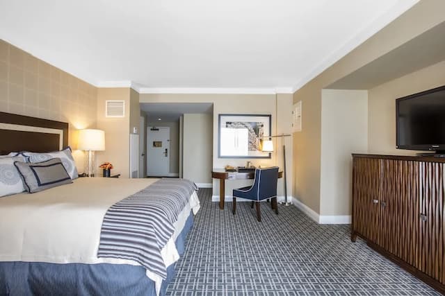 옴니 로스앤젤레스 호텔 앳 캘리포니아 플라자-프리미어룸, 킹사이즈침대 1개-11