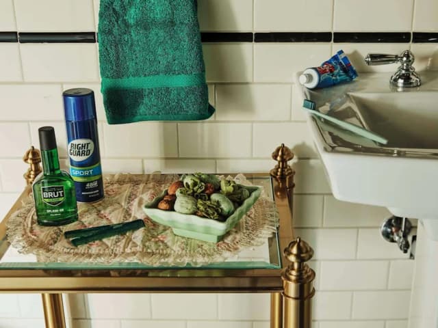 希爾頓伊凡斯頓研究生飯店-客房, 1 張加大雙人床 (Home Alone Room)-7