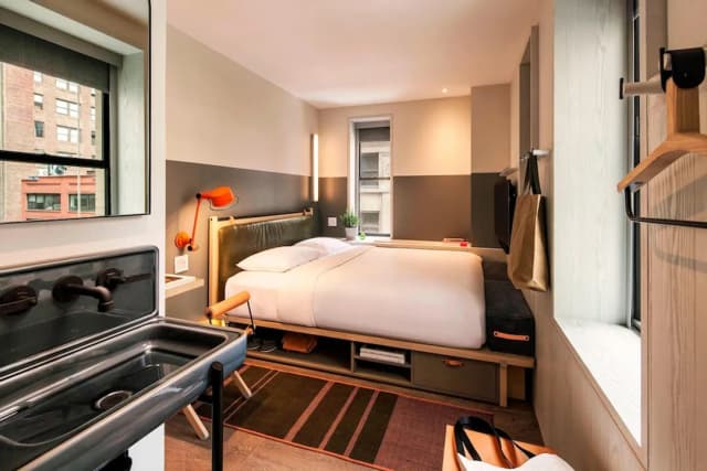 Moxy NYC Times Square-Room, 1 Queen Bed-4