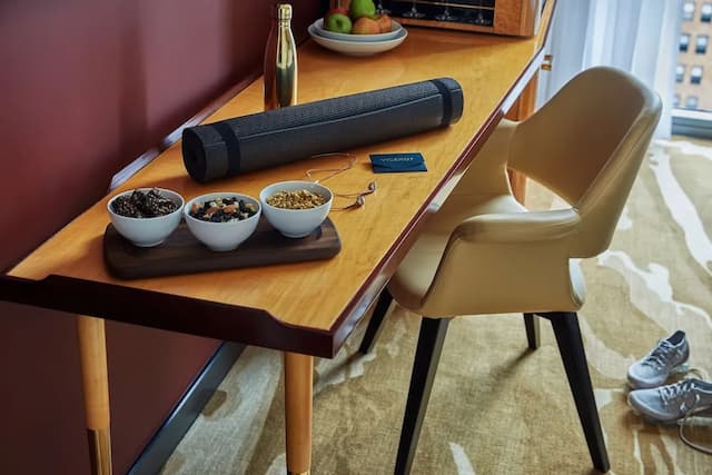 芝加哥總督飯店-高級客房, 1 張特大雙人床-3