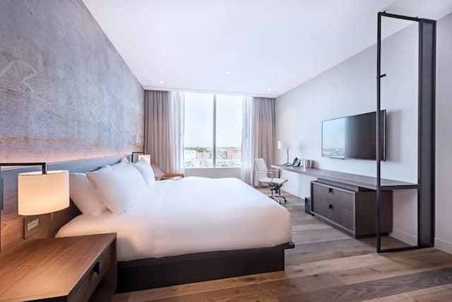 中城酒店-豪華客房, 1 張特大雙人床-8