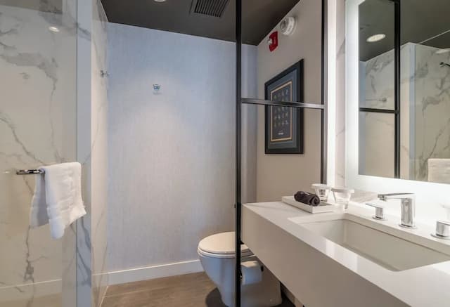 中城酒店-豪華客房, 1 張特大雙人床-13