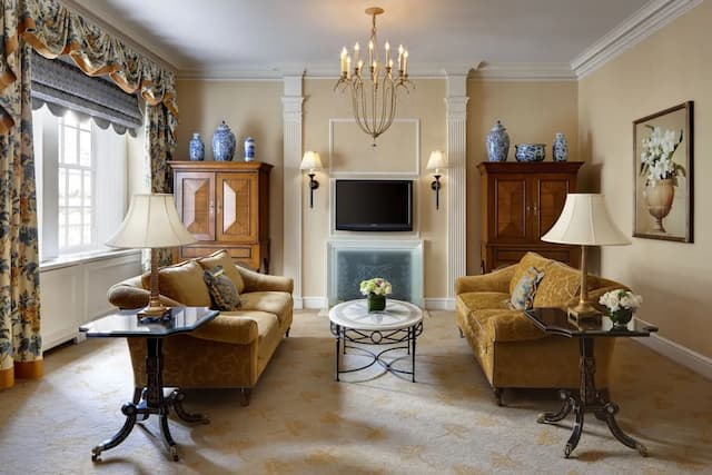 더 피에르, 어 타지 호텔, 뉴욕-스위트 (Metropolitan)-1