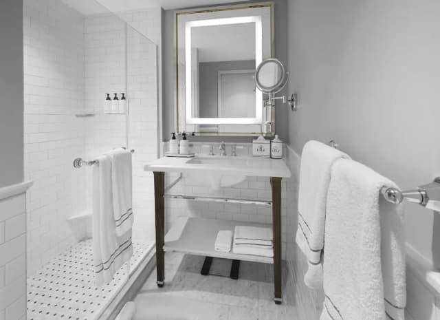 인터컨티넨탈 뉴욕 바클레이 바이 IHG-클래식 스위트-8