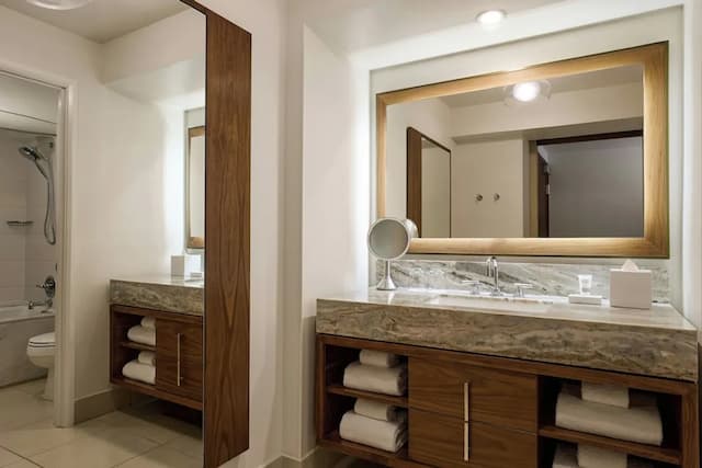 ワイレア・ビーチ・マリオット・リゾート＆スパ-ルーム クイーンベッド 2 台 バルコニー オーシャンフロント (Oceanfront)-8