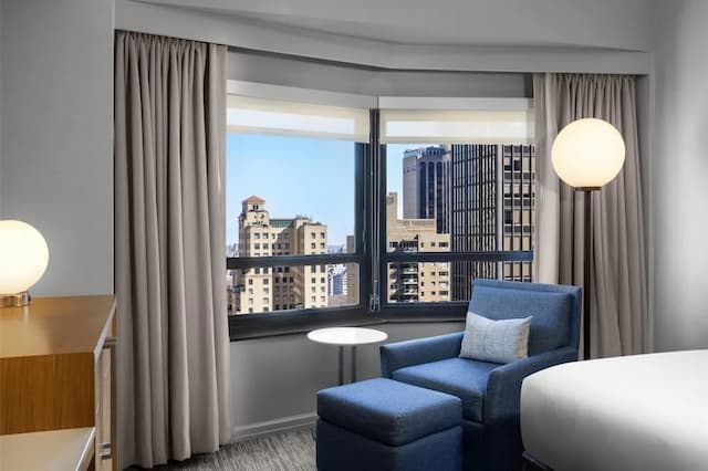 New York Hilton Midtown-行政套房, 2 张双人床, 浴缸-9