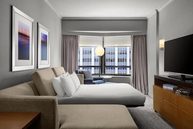 New York Hilton Midtown-行政套房, 2 张双人床 (Mobility & Hearing)-10