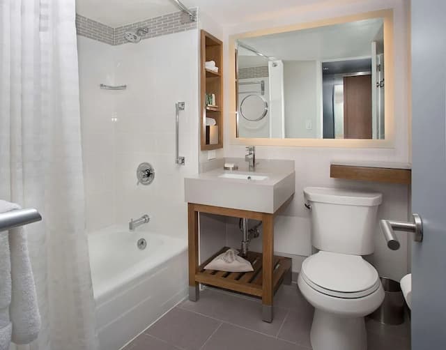 New York Hilton Midtown-尊贵客房, 2 张双人床, 转角-3