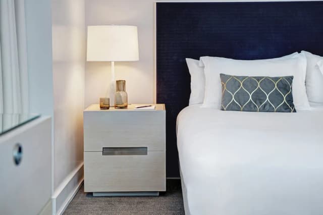 Ink 48 Hotel-Premier Room, 1 King Bed-4