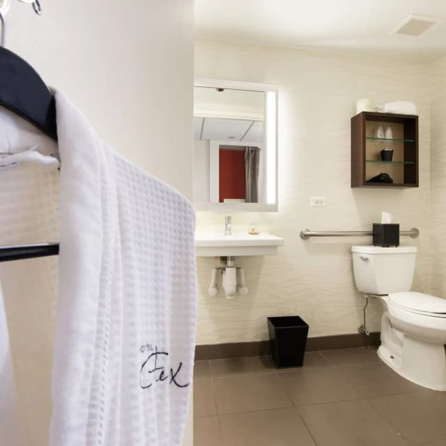 호텔 펠릭스 리버 노스/매그니피션트 마일-룸, 킹사이즈침대 1개, 장애인 지원 욕조-15