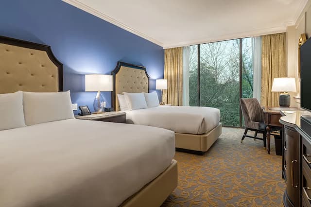 The Houstonian Hotel, Club & Spa-Traditional Room, 2 Double Beds-1
