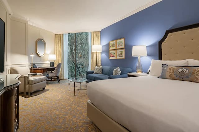 The Houstonian Hotel, Club & Spa-Traditional Room, Multiple Beds, Corner-1