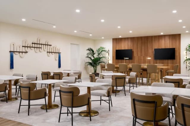 洛杉磯機場威斯汀飯店-行政客房, 2 張加大雙人床-11