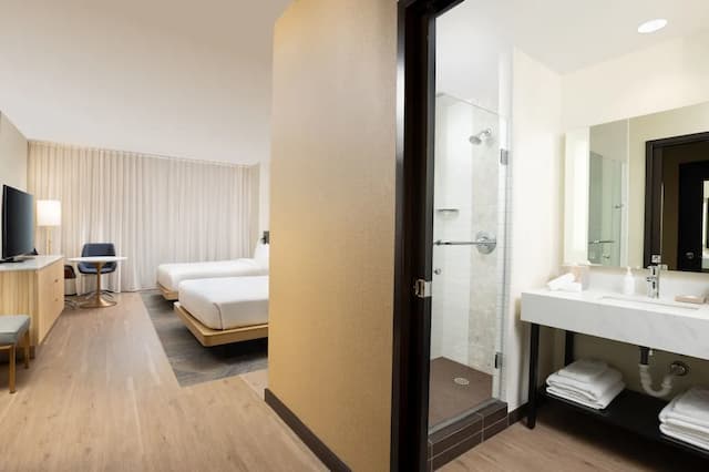 The Moran CITYCENTRE-Classic Room, 2 Double Beds, Non Smoking-3