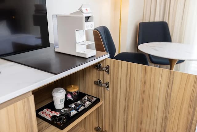 The Moran CITYCENTRE-Deluxe Room, 2 Double Beds, Non Smoking-6